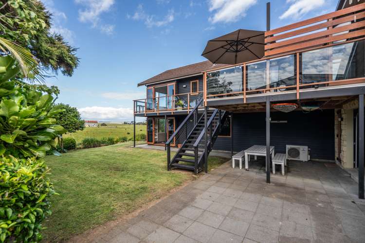 1 Lorenzen Bay Road Raglan_38
