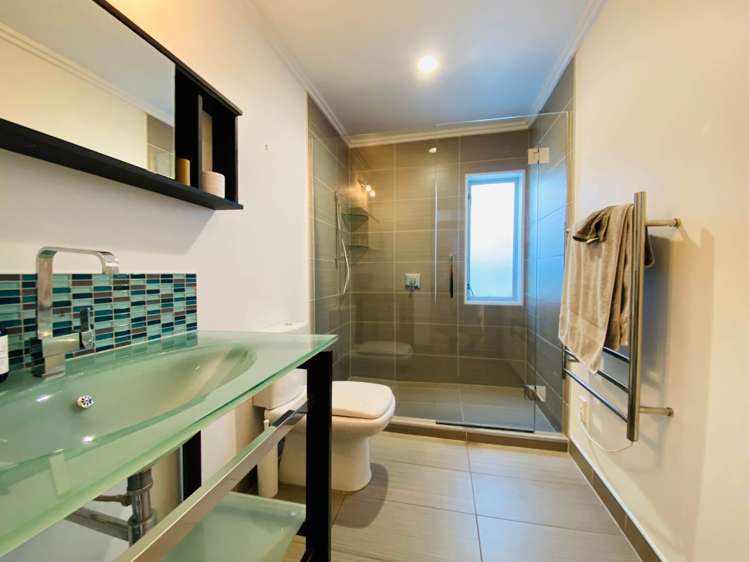 14 Blomfield Lane Kingseat_18