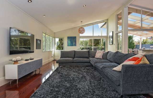 3 Harbutt Avenue Mount Albert_2