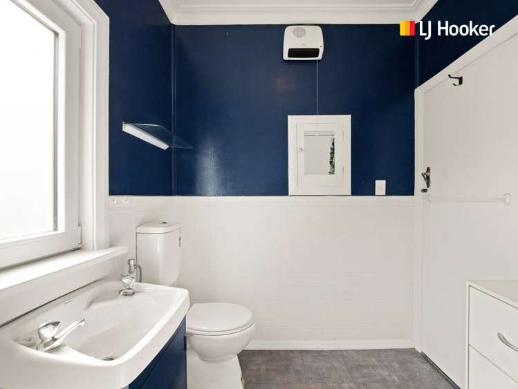 146 Sidey Street Calton Hill_16