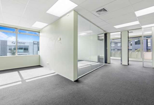 Unit 27/4 Antares Place Rosedale_3