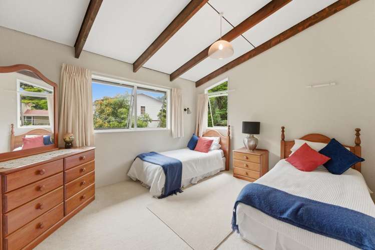 5 Magnolia Drive Westown_21