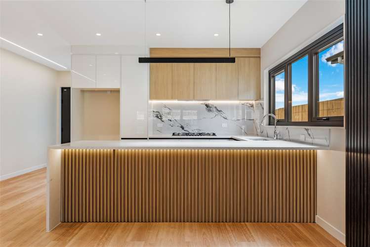 23 whakairo crescent Gulf Harbour_7