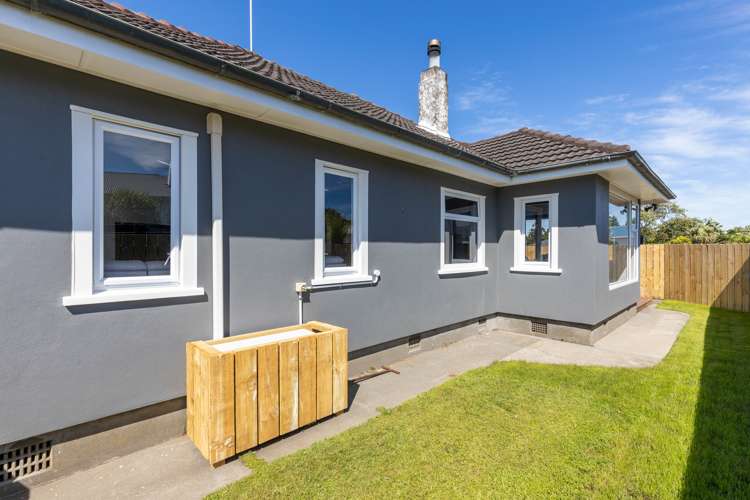 190 Seaview Road Westown_22