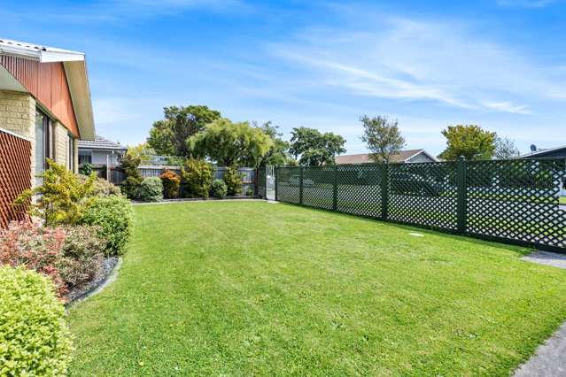 12 Cob Crescent Woolston_1