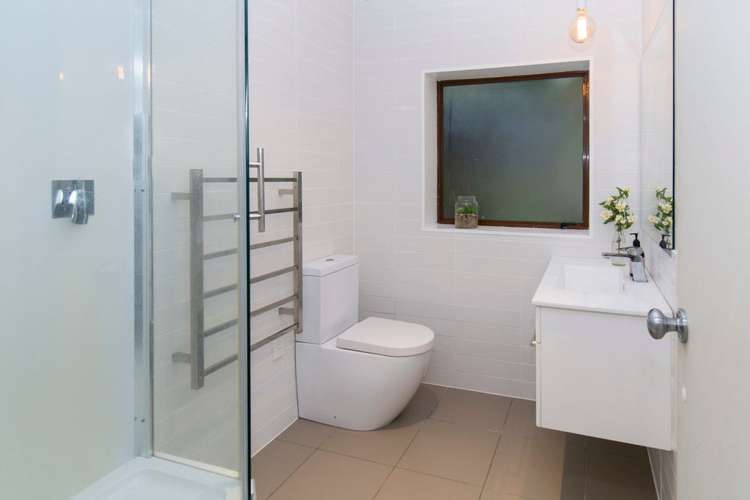 35 Mcmillan Place Mellons Bay_30