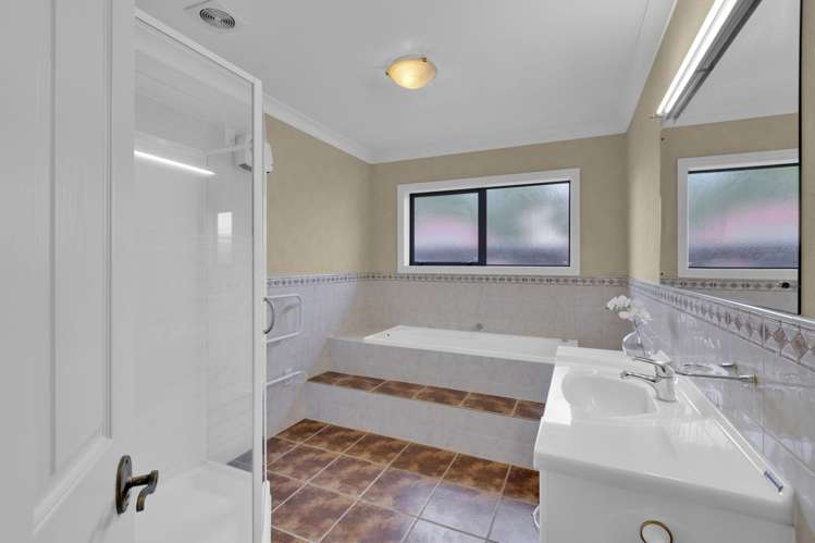 5 Holmwood Park Drive Morrinsville_17