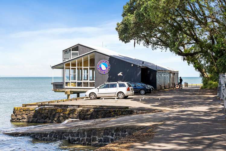 34 Valley Road Titirangi_30