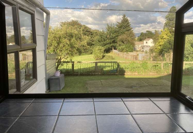 8 Edinburgh Street Dannevirke_6