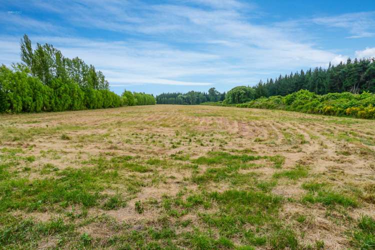 160 Woodend Beach Road Woodend_3