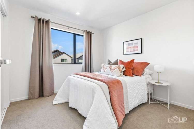 135 Clark Road Hobsonville_14