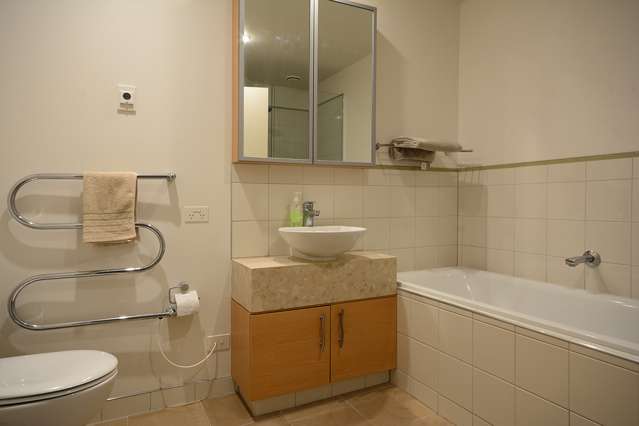 617/11 Tamariki Avenue Orewa_4