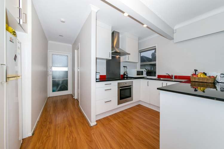 2/330 Ellerslie-Panmure Highway Mount Wellington_3