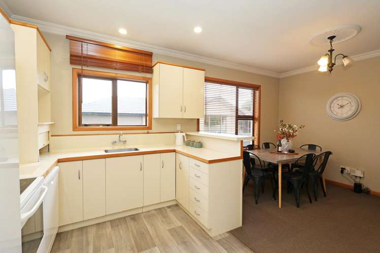 23 Salford Street Windsor_7