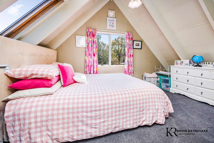 2/100 Beach Road Pahurehure_13