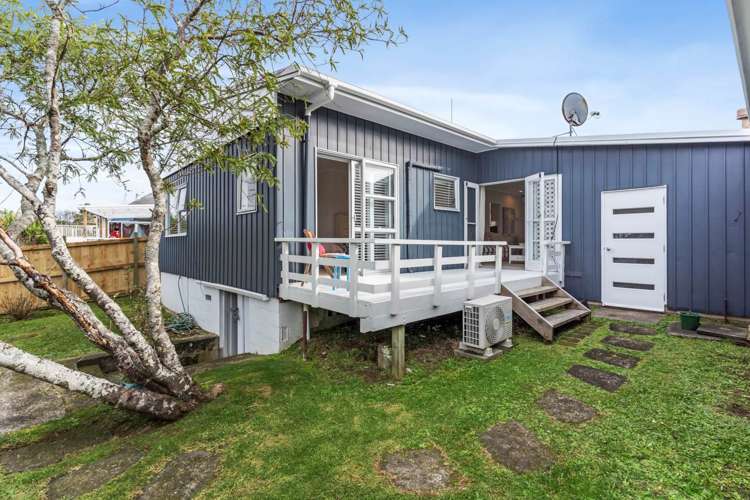 2/62 Browns Bay Road Rothesay Bay_11