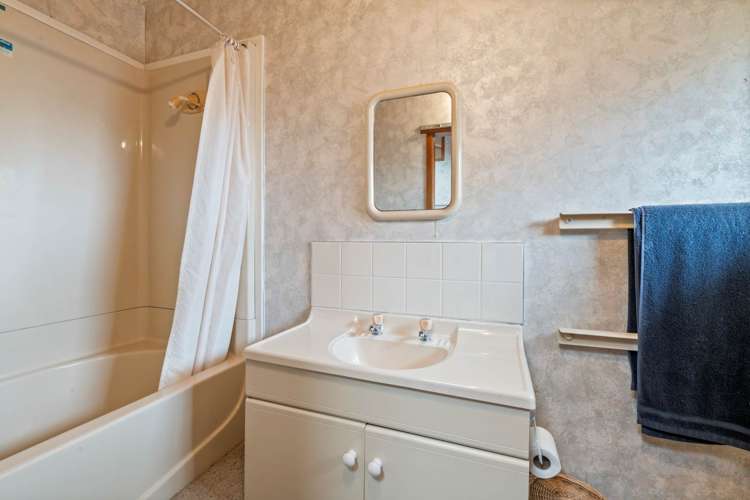 7b Maygrove Drive Orewa_13