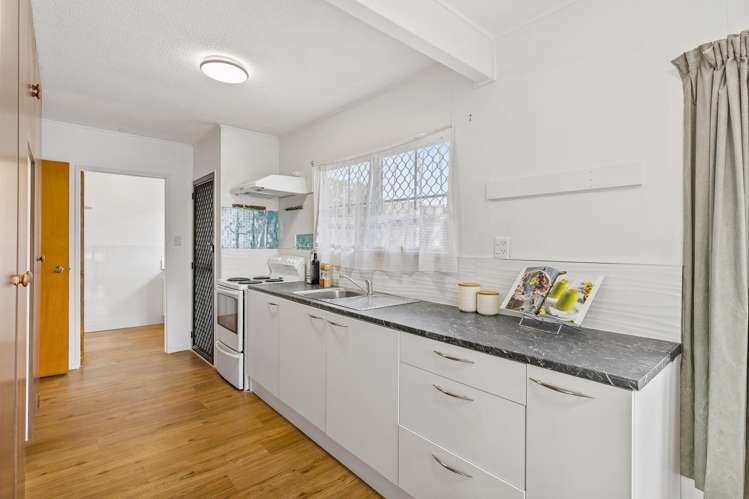 96a Sturges Road Henderson Heights_11