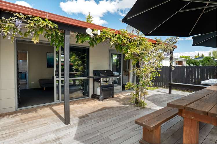 17 Godley Street Twizel_24