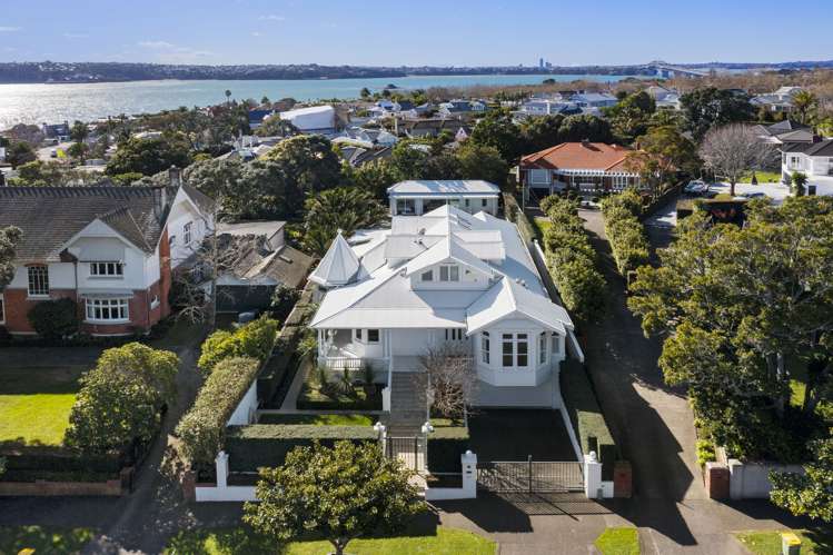 60 Marine Parade Herne Bay_13