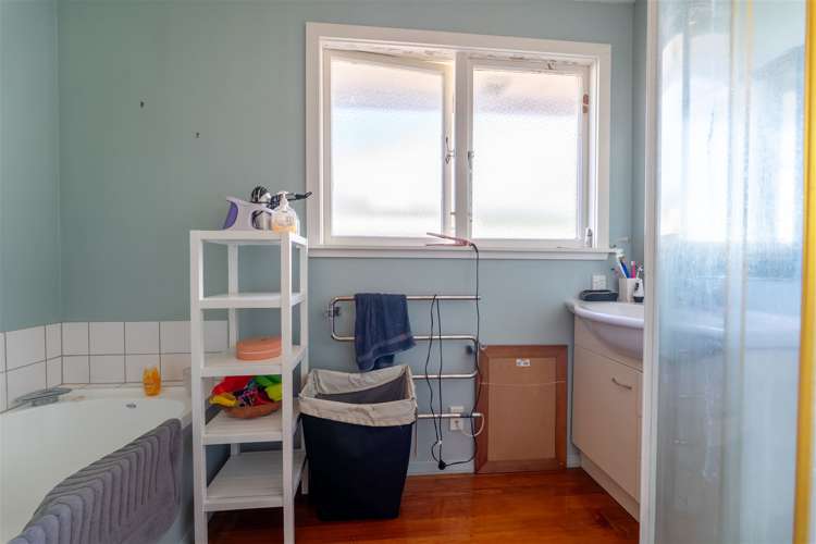 30 Barnes Street Glenwood_10