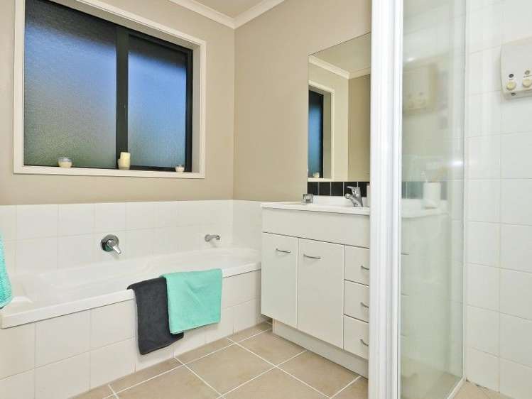 43 Sainsbury Road Puketaha_12