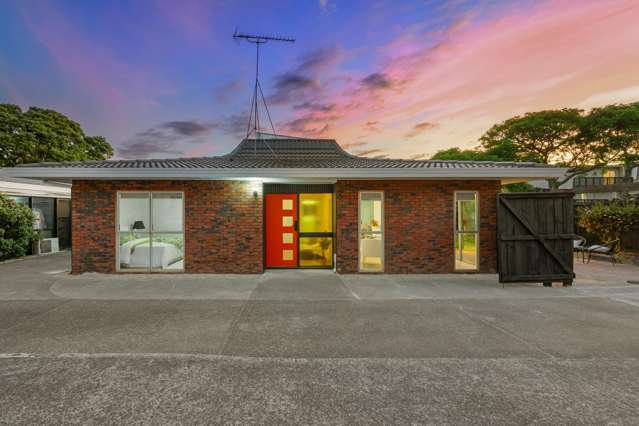 Modern Single-Level Living Near the Marina!