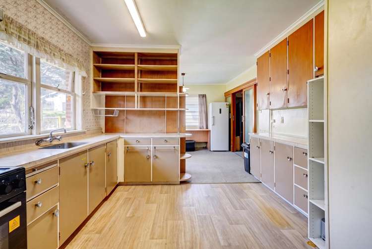 18 Millbrook road Henderson_16
