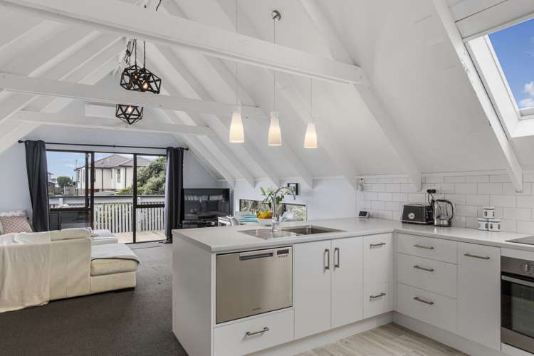 1281 Papamoa Beach Road Papamoa_11