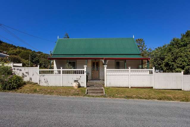 26 Rue Benoit Akaroa_1