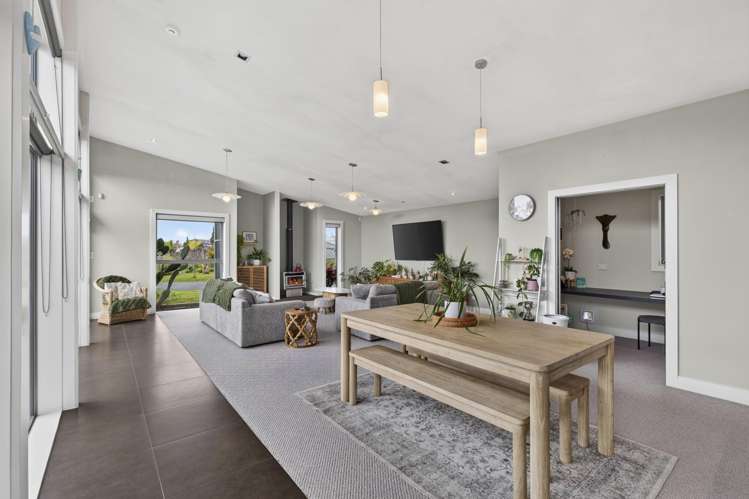 12D Takiroa Street Urenui_13