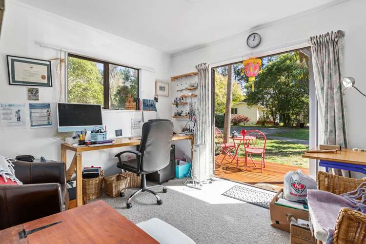 16 Parkers Road Carterton_10