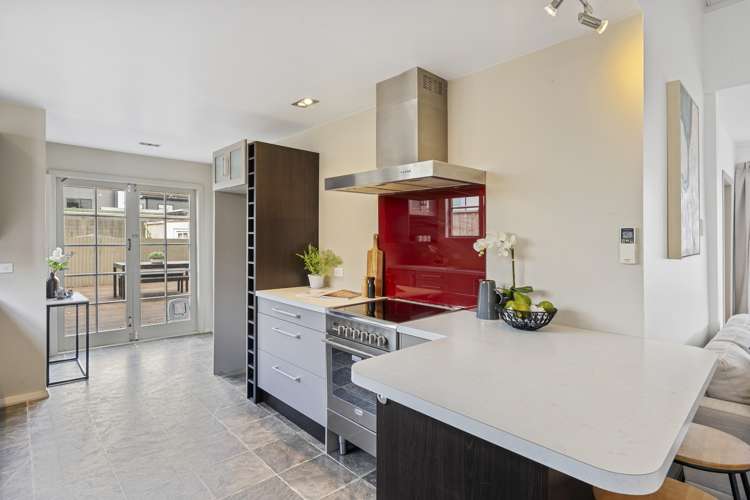 20 Adelaide Street Petone_10