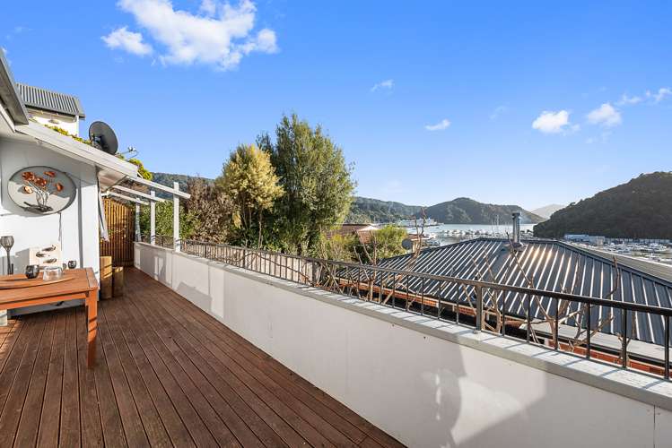 8 Russell Street Picton_3