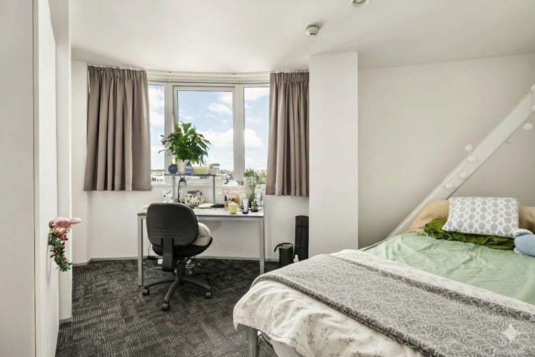 802/138 Anzac Avenue_3