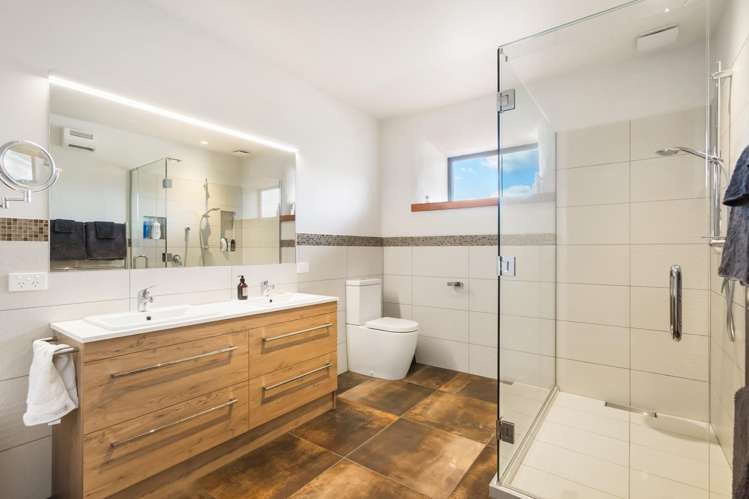 59 Infinity Drive Wanaka_15