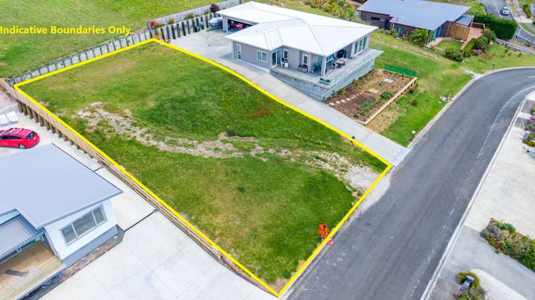 8 Christine Drive Coopers Beach_10