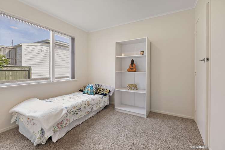 7/139 Queens Drive Lyall Bay_5