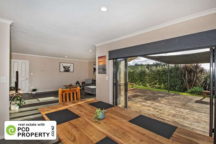 84 Valley View Road Otaika_9