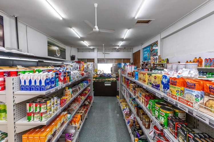 68-70 Belmont Road Paeroa_4