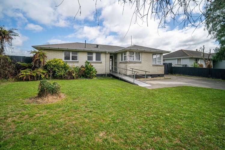 84 Chatham Road Flaxmere_0