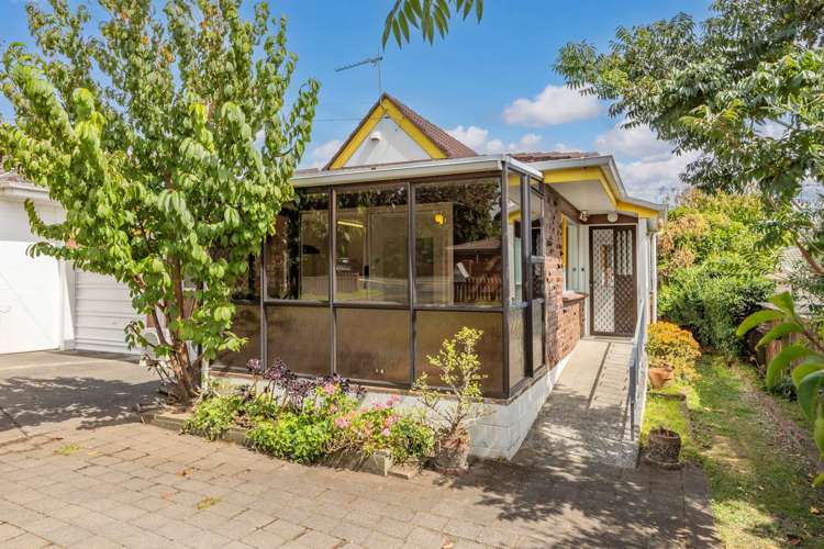 2/117 Shakespeare Road Milford_4