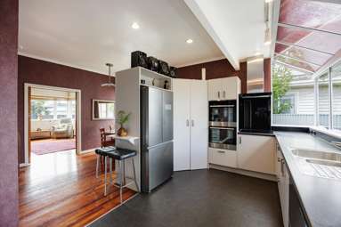 26 Menin Road_4
