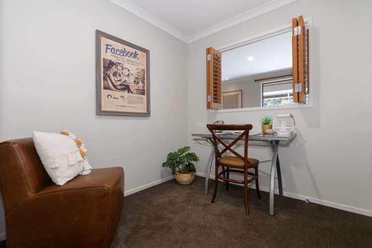 43 Bellbird Rise Pyes Pa_19