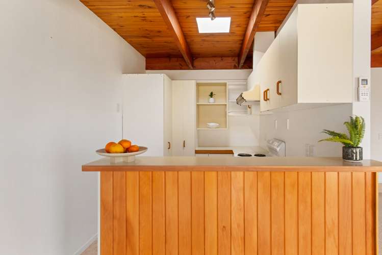 28 Lydbrook Place Otumoetai_10