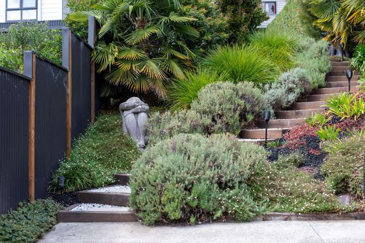 2 Fergusson Way Judea_33