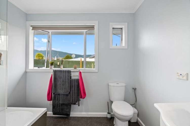 26 Dickens Street Stoke_8