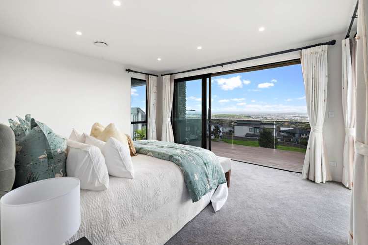68 Armstrong Farm Drive East Tamaki Heights_21