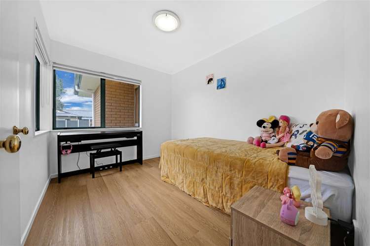62 Medvale Avenue Flat Bush_15
