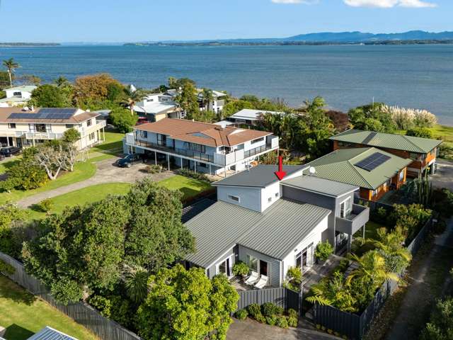 Coastal Elegance at 35 Waione Avenue, Athenree